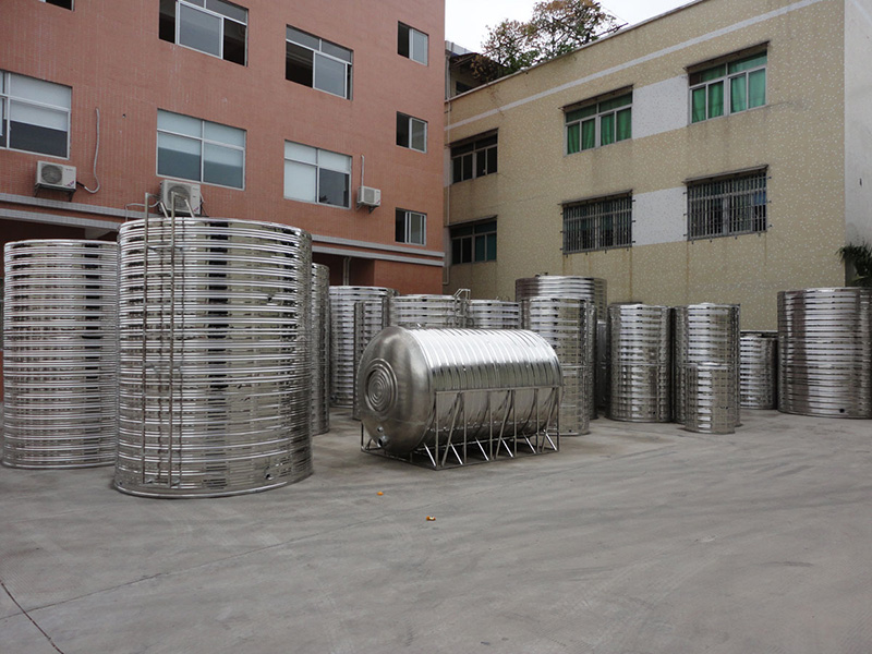 家用屋頂水箱選擇什么材質(zhì)好，不銹鋼生活水箱原材料