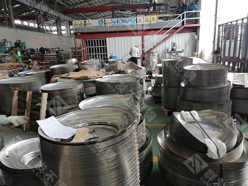 群發不銹鋼工廠車間展示