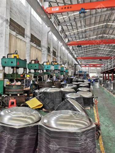 群發不銹鋼工廠車間展示